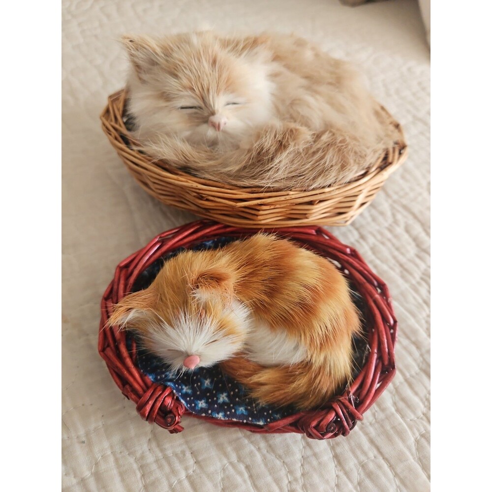 Vintage Set Of Real Fur 1 Kitten & 1 Cat In Wicker Basket Collector
